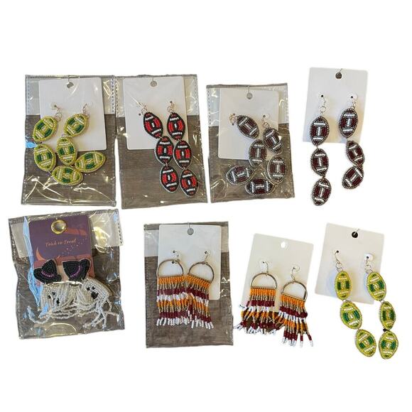 Lot of NEW Seeded Earrings Football + Fall - Picture 2 of 5